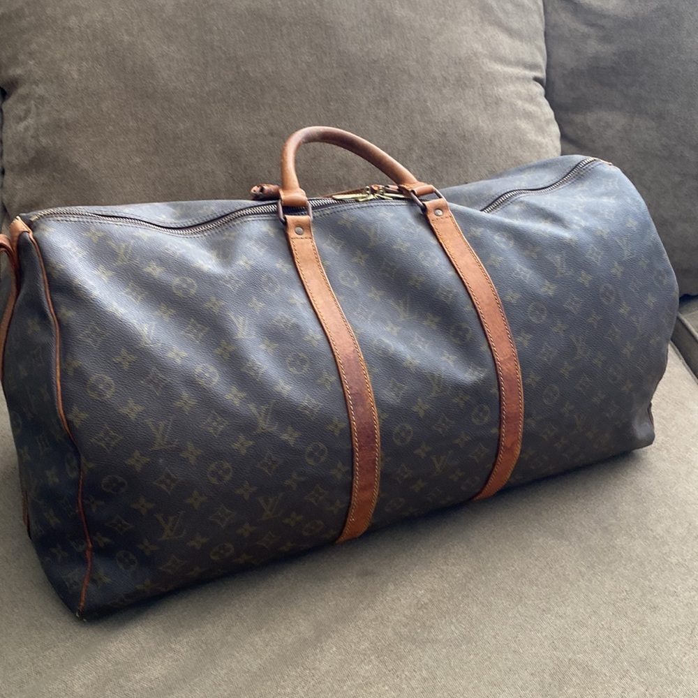 Authentic Louis Vuitton Monogram Keepall 60